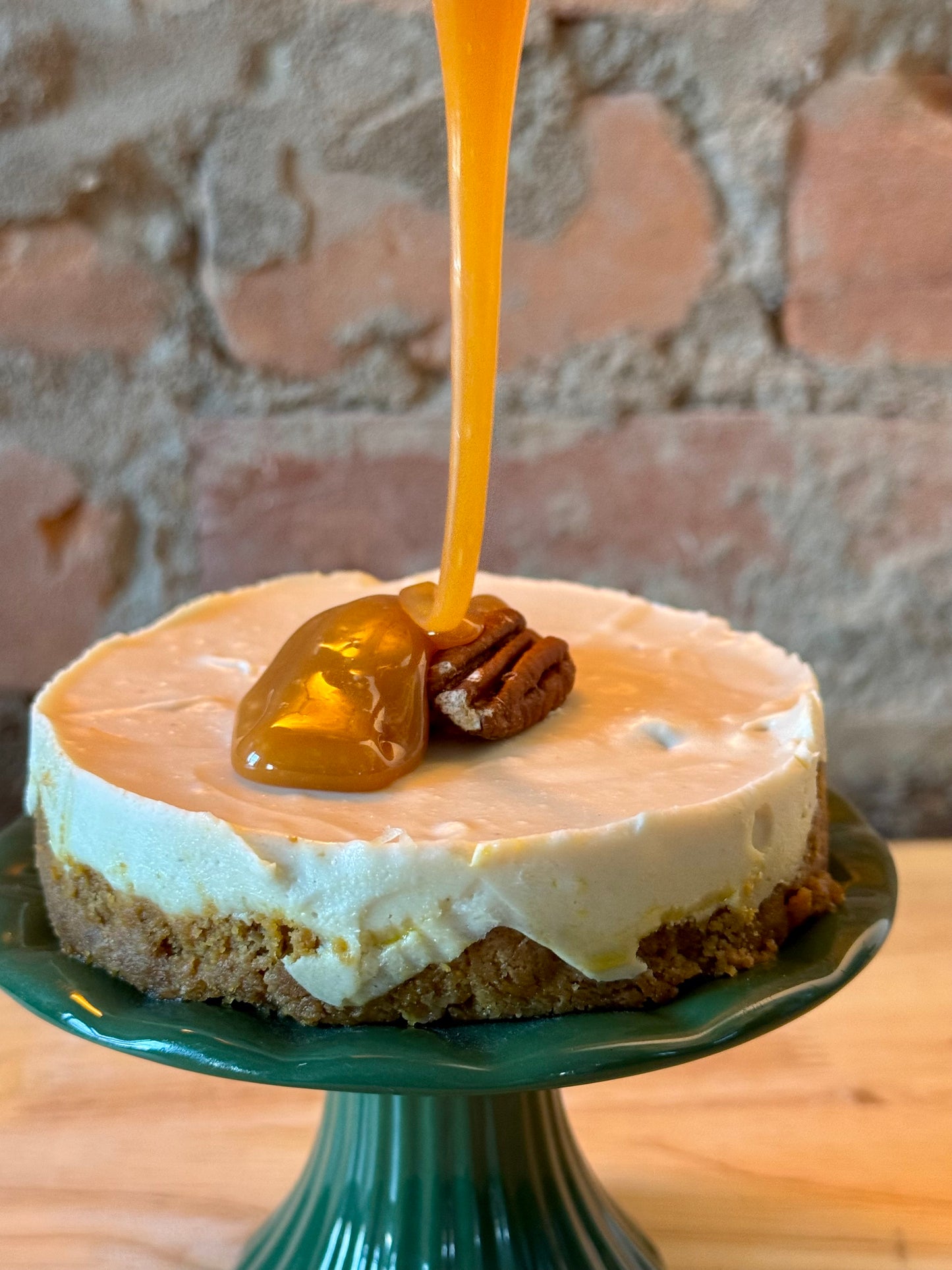 Carrot Cake Cheesecake – 4” Mini