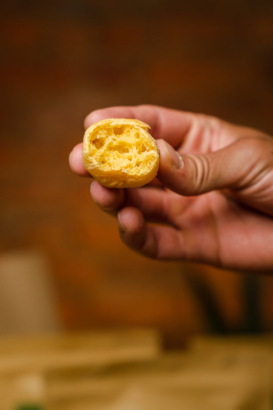 Pão de Beijo (Vegan cheese bun)